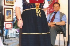costume_angela